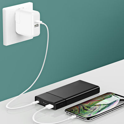 উচ্চ ক্ষমতা 20000mAh 380g ডুয়াল ইউএসবি ব্যাটারি প্যাক