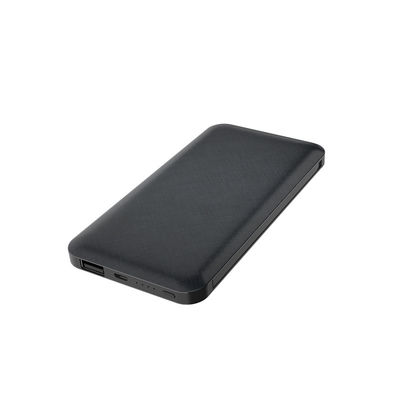 ইনবিল্ট কেবল 10000mAh 210g আল্ট্রা স্লিম পাওয়ার ব্যাংক